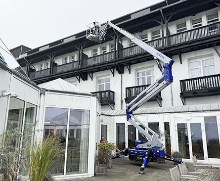Octoplus 21 - Spider Boom - Hotel Maintenance